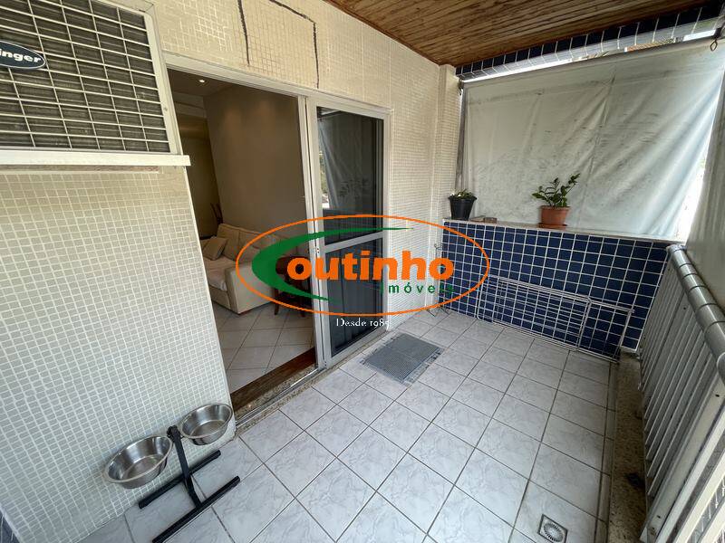 Apartamento à venda com 2 quartos, 90m² - Foto 2