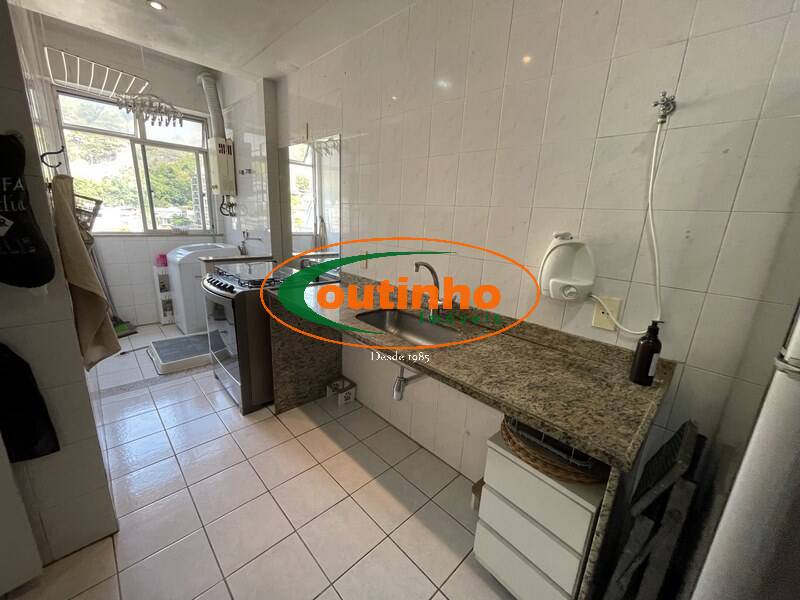 Apartamento à venda com 2 quartos, 90m² - Foto 18