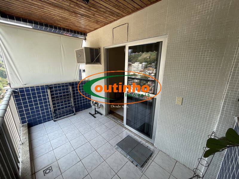 Apartamento à venda com 2 quartos, 90m² - Foto 1