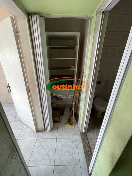 Apartamento à venda com 2 quartos, 62m² - Foto 23