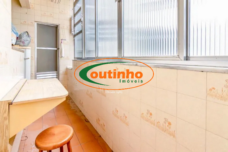 Apartamento à venda com 3 quartos, 90m² - Foto 17