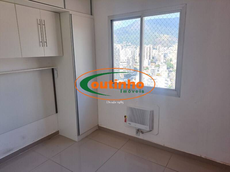 Apartamento à venda com 2 quartos, 80m² - Foto 15