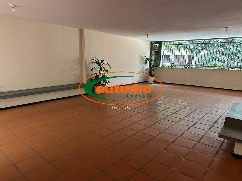 Apartamento à venda com 1 quarto, 70m² - Foto 18