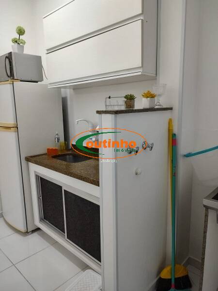 Apartamento à venda com 2 quartos, 46m² - Foto 12