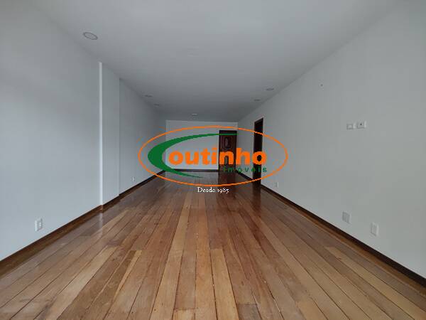 Apartamento à venda com 3 quartos, 142m² - Foto 4