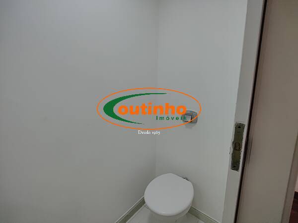 Apartamento à venda com 3 quartos, 142m² - Foto 22