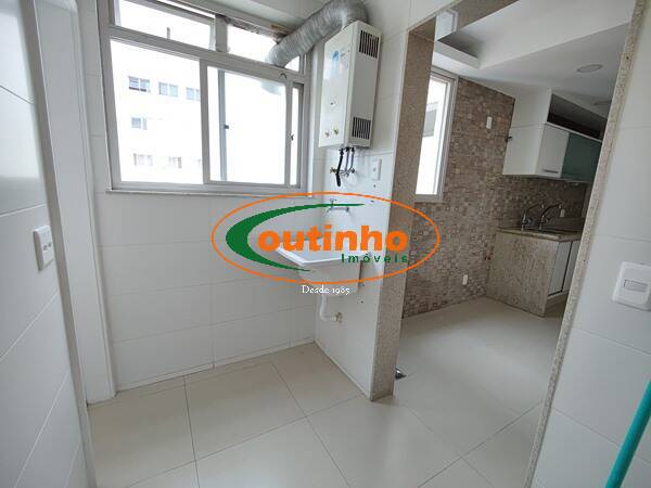 Apartamento à venda com 3 quartos, 142m² - Foto 23