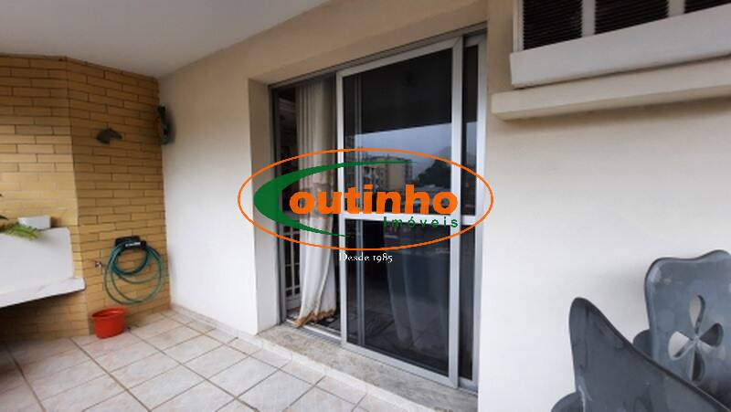 Apartamento à venda com 2 quartos, 104m² - Foto 1