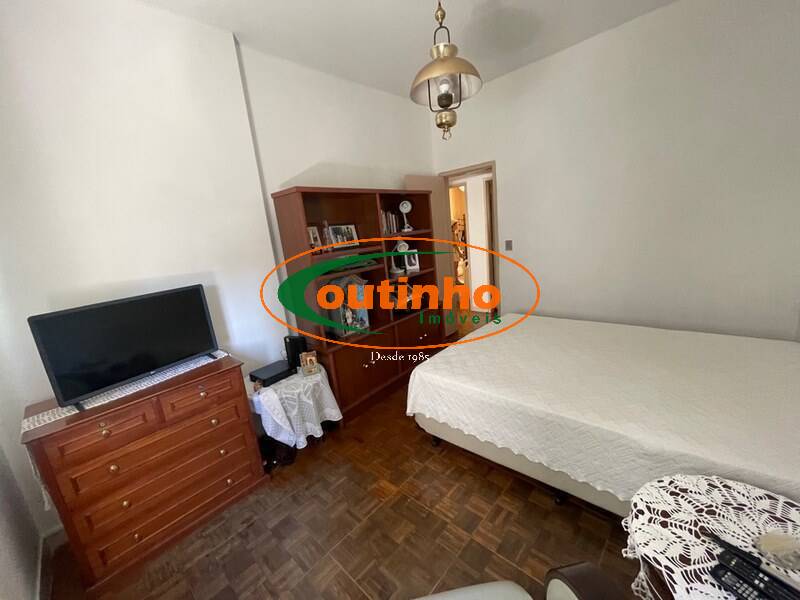 Apartamento à venda com 3 quartos, 105m² - Foto 16