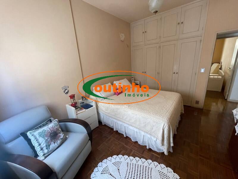 Apartamento à venda com 3 quartos, 105m² - Foto 13