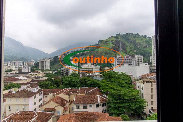 Apartamento à venda com 4 quartos, 140m² - Foto 18