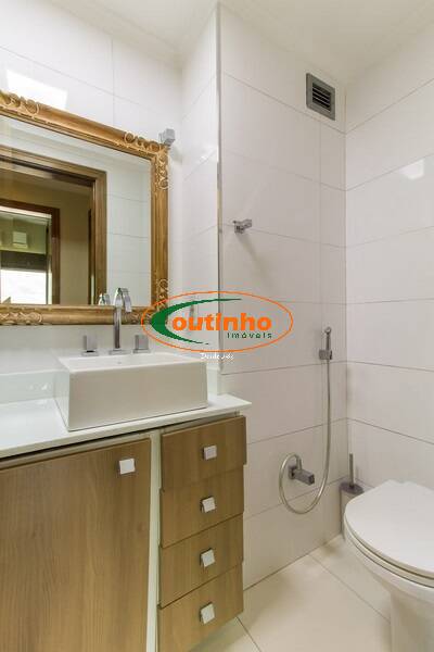 Apartamento à venda com 4 quartos, 140m² - Foto 35