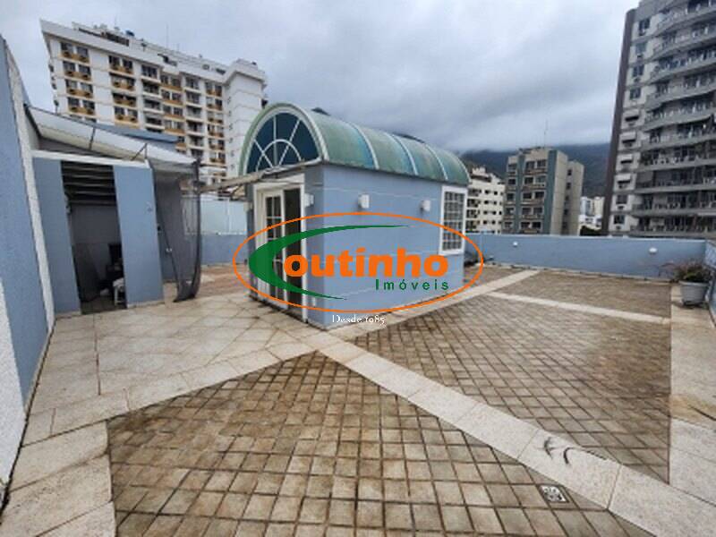 Apartamento à venda com 4 quartos, 150m² - Foto 2