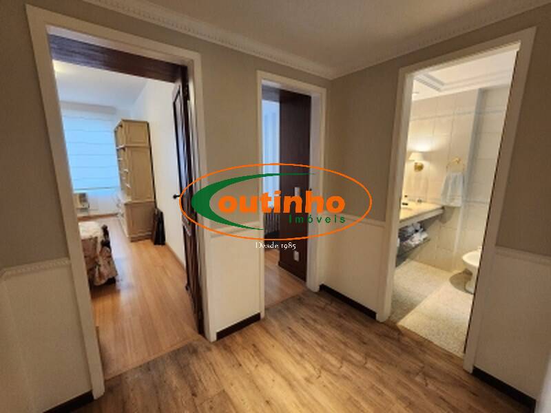 Apartamento à venda com 4 quartos, 150m² - Foto 21