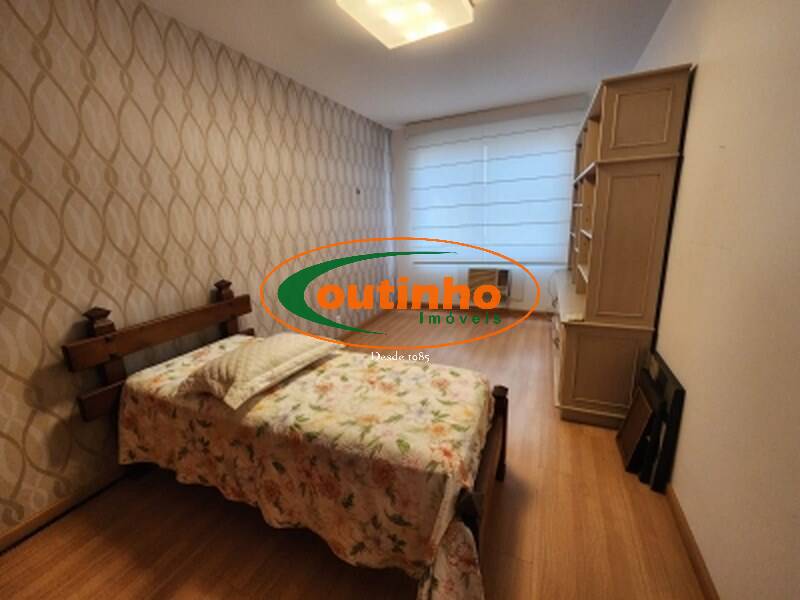 Apartamento à venda com 4 quartos, 150m² - Foto 29