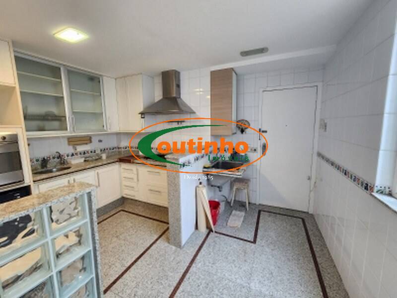 Apartamento à venda com 4 quartos, 150m² - Foto 41