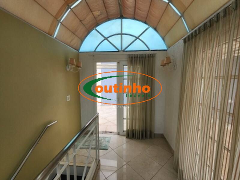 Apartamento à venda com 4 quartos, 150m² - Foto 5