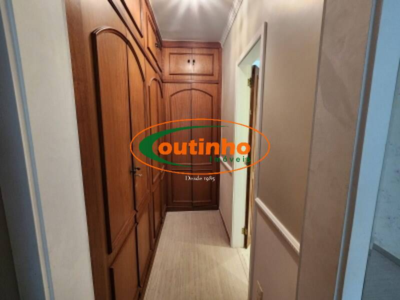 Apartamento à venda com 4 quartos, 150m² - Foto 22