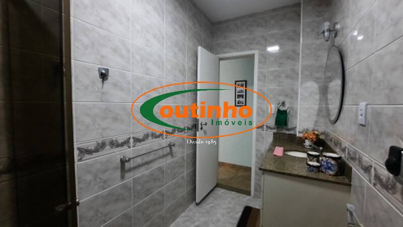 Apartamento à venda com 2 quartos, 75m² - Foto 13