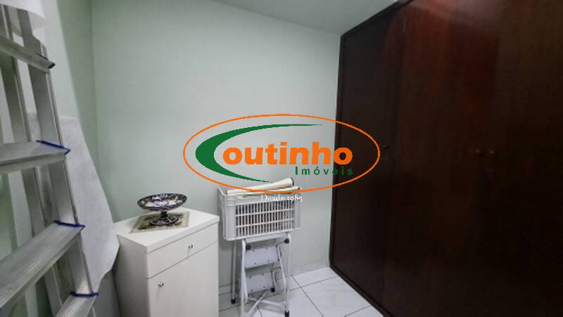 Apartamento à venda com 2 quartos, 75m² - Foto 18