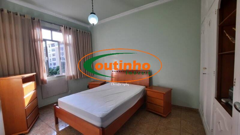 Apartamento à venda com 2 quartos, 75m² - Foto 6