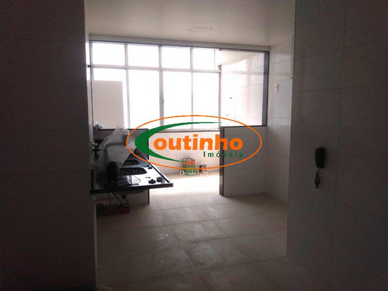 Apartamento à venda com 3 quartos, 130m² - Foto 26