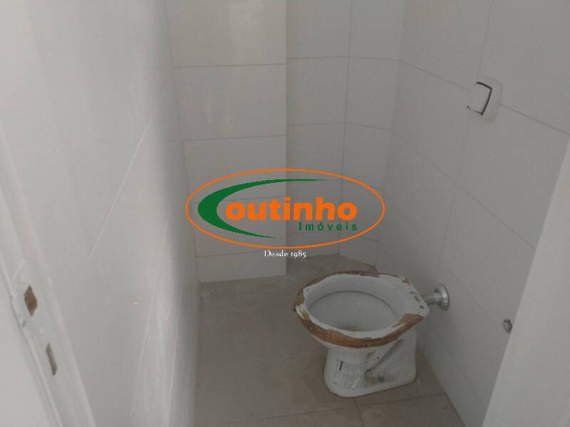 Apartamento à venda com 3 quartos, 130m² - Foto 29