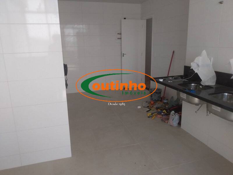 Apartamento à venda com 3 quartos, 130m² - Foto 31