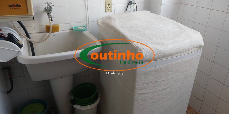 Apartamento à venda com 2 quartos, 74m² - Foto 30