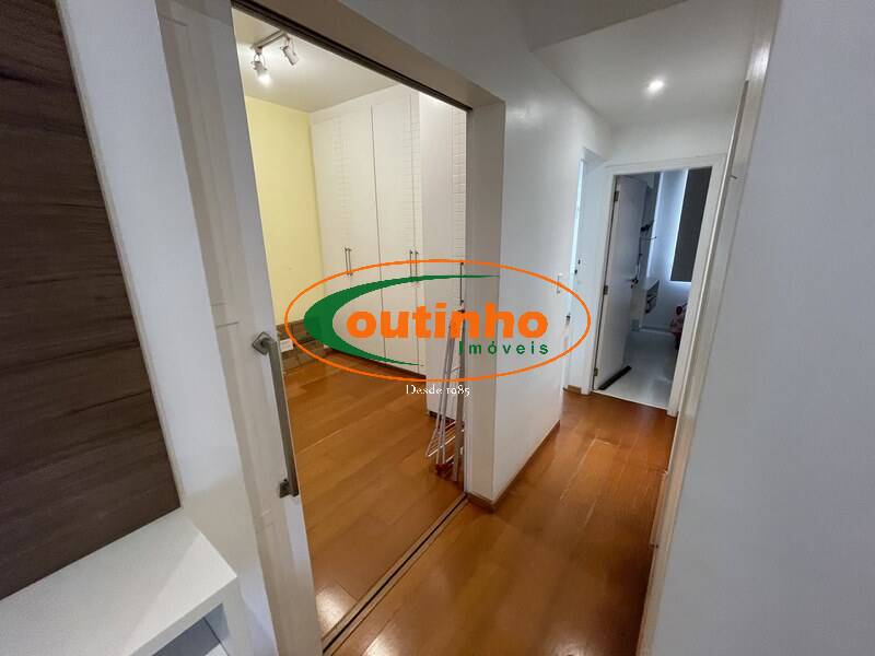 Apartamento à venda com 2 quartos, 68m² - Foto 5