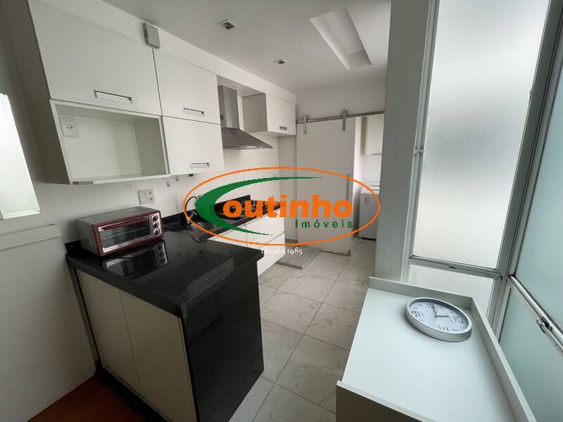 Apartamento à venda com 2 quartos, 68m² - Foto 16