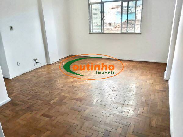 Apartamento à venda com 3 quartos, 67m² - Foto 5