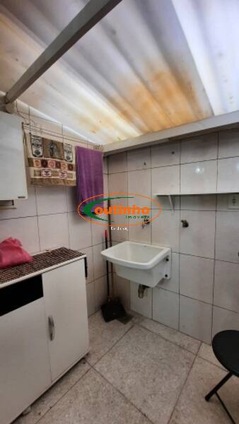 Apartamento à venda com 1 quarto, 37m² - Foto 11