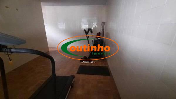 Apartamento à venda com 3 quartos, 106m² - Foto 27