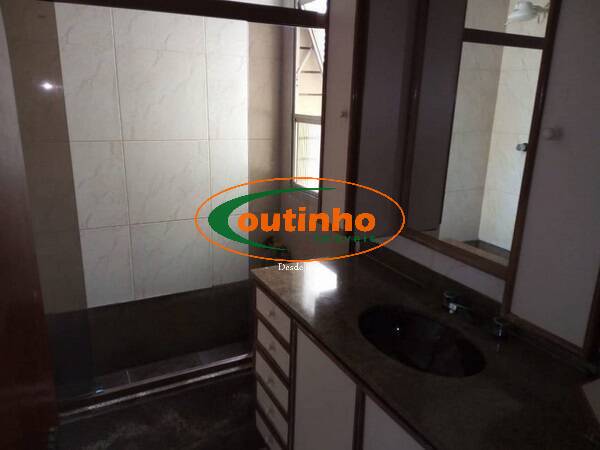 Apartamento à venda com 2 quartos, 130m² - Foto 7