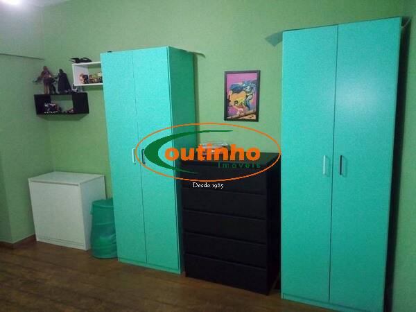 Apartamento à venda com 2 quartos, 130m² - Foto 11