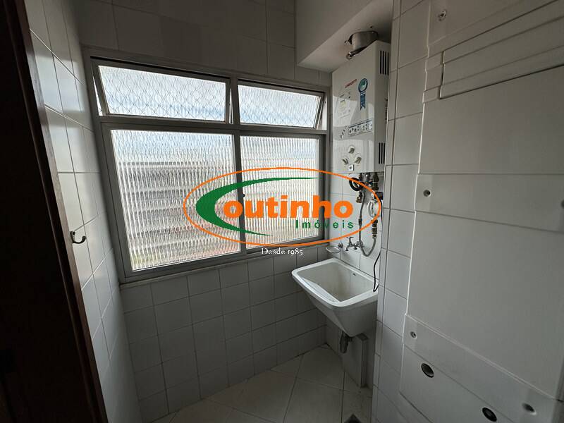 Apartamento à venda com 2 quartos, 78m² - Foto 28