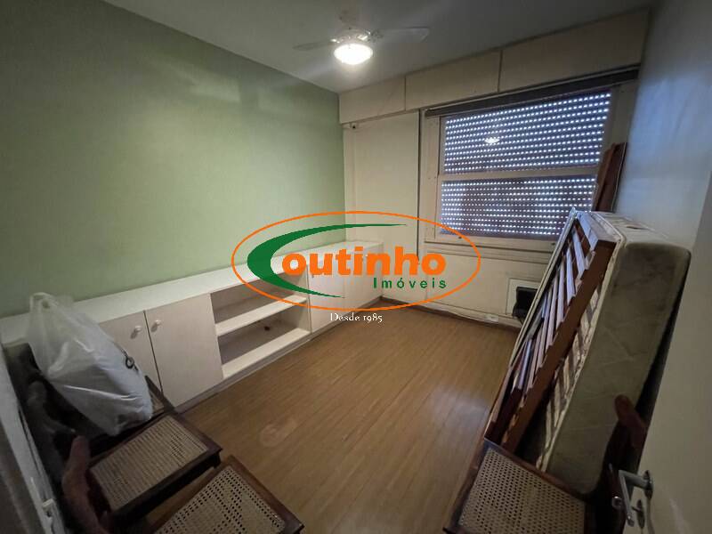 Apartamento à venda com 3 quartos, 90m² - Foto 10