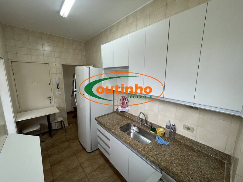 Apartamento à venda com 3 quartos, 90m² - Foto 22