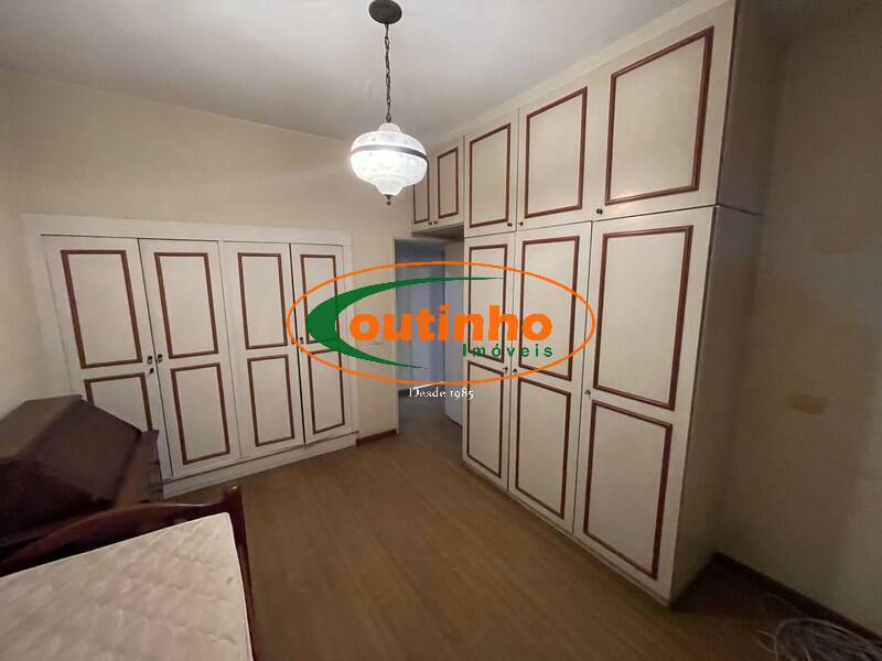 Apartamento à venda com 3 quartos, 90m² - Foto 13