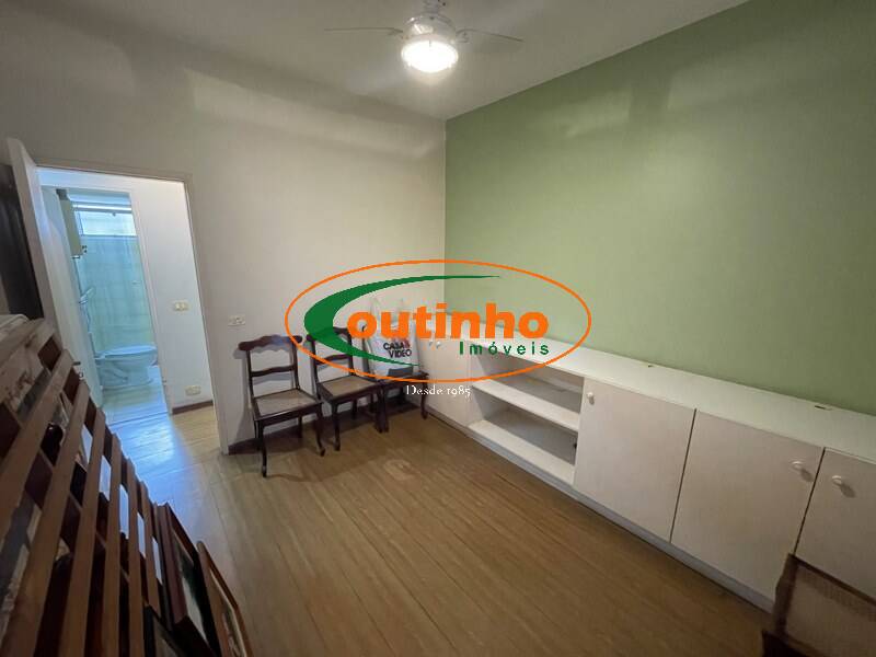 Apartamento à venda com 3 quartos, 90m² - Foto 11