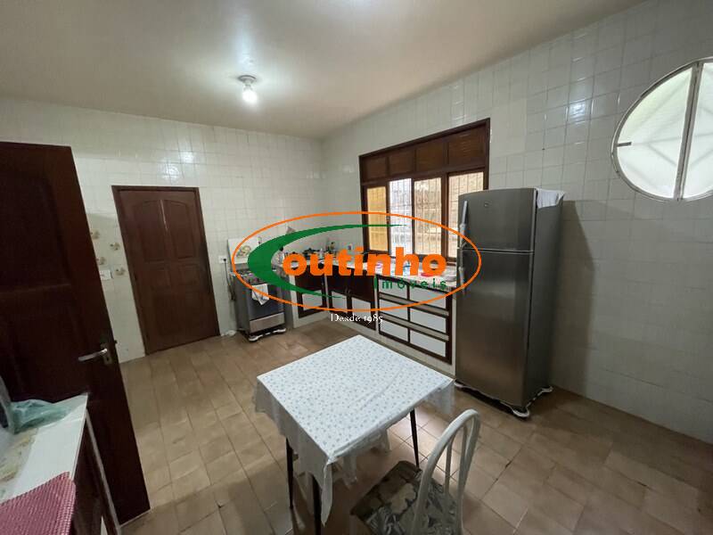 Casa à venda com 5 quartos, 420m² - Foto 24