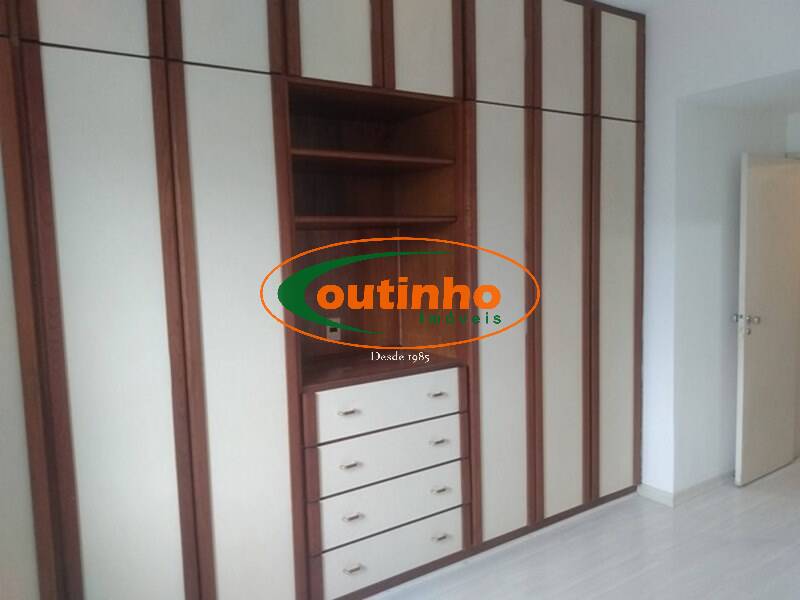 Apartamento à venda com 2 quartos, 74m² - Foto 9