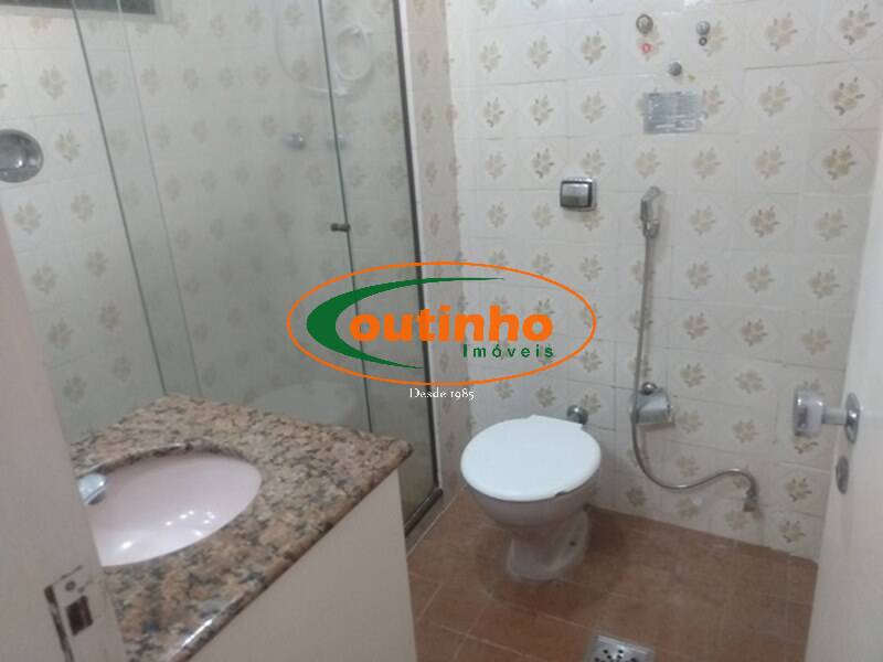 Apartamento à venda com 2 quartos, 74m² - Foto 11