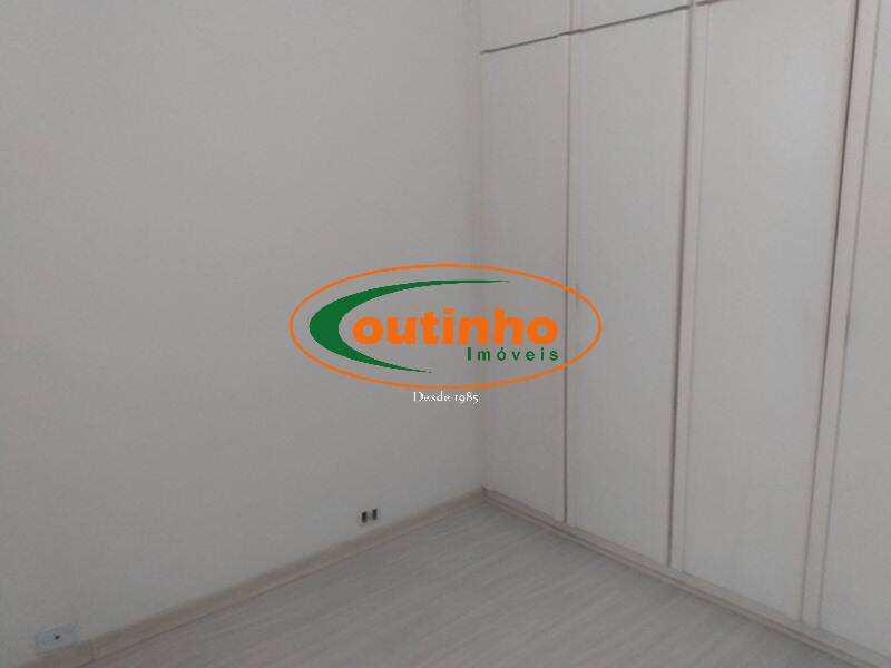 Apartamento à venda com 2 quartos, 74m² - Foto 18