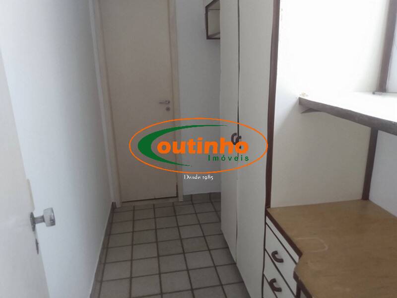 Apartamento à venda com 2 quartos, 74m² - Foto 27