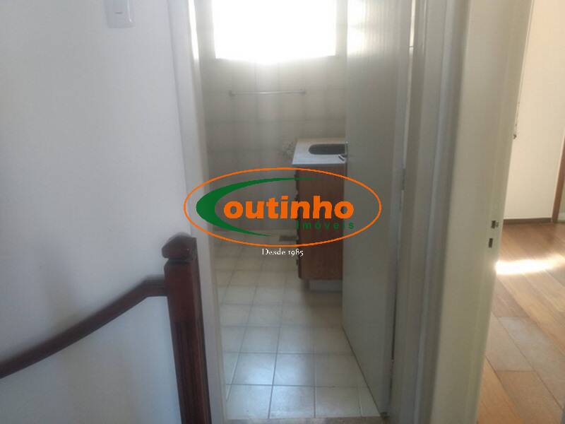 Casa à venda com 3 quartos, 100m² - Foto 14