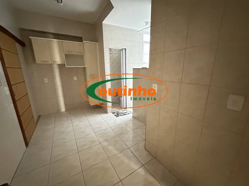 Apartamento à venda com 3 quartos, 80m² - Foto 18