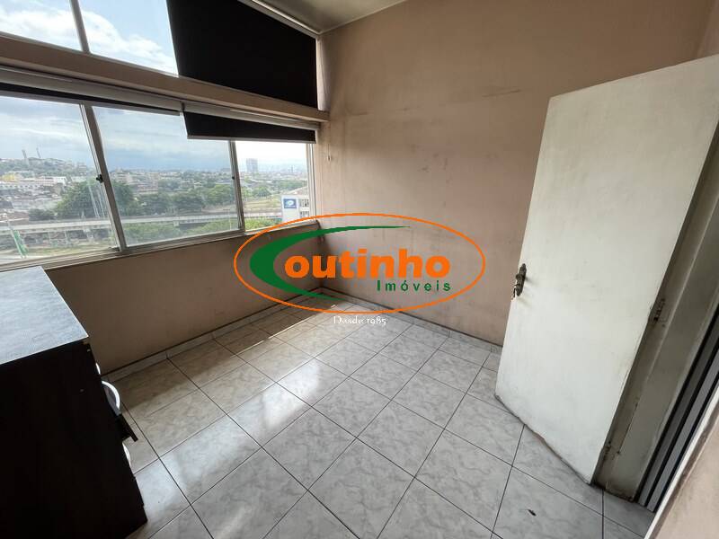 Apartamento à venda com 2 quartos, 62m² - Foto 25