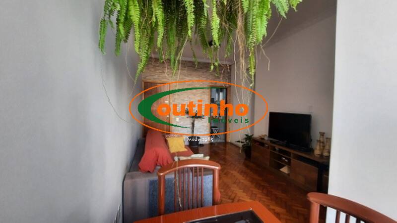 Apartamento à venda com 2 quartos, 65m² - Foto 3